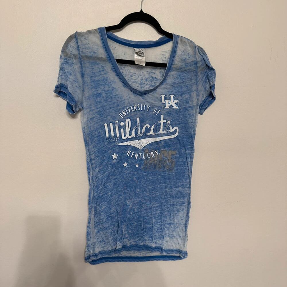 Blue Creative Apparel University of Kentucky Wildcats Small Distressed T-Shirt